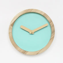 Įkelti vaizdą į galerijos rodinį, Laikrodis - Medinis Apvalus Laikrodis (Mint Green Dirbtinė Oda)