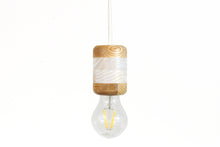 Įkelti vaizdą į galerijos rodinį, Pakabinamas Šviestuvas - Medinis Lubinis Šviestuvas