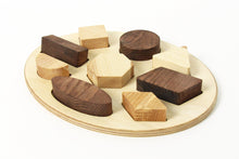 Įkelti vaizdą į galerijos rodinį, Lavinamasis Žaislas - Mokomasis Žaidimas ( Formos )