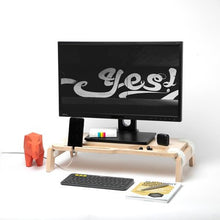 Įkelti vaizdą į galerijos rodinį, Monitoriaus Stovas- Medinis Monitoriaus Stovas