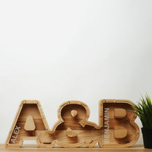 Įkelti vaizdą į galerijos rodinį, Medinė dviguba poros taupyklė (A-Ž, graviravimas)