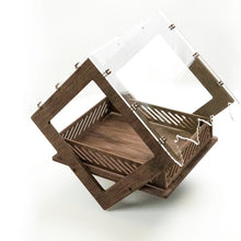 Įkelti vaizdą į galerijos rodinį, Medinė lesyklėlė "Moderni"