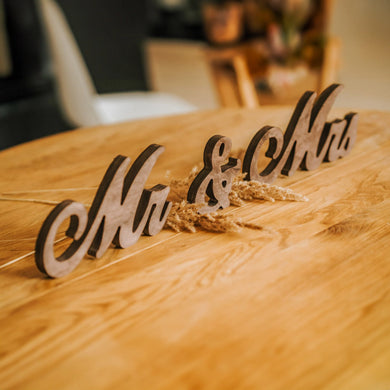 Šventiniai MR & MRS Ženklai iš Medžio, Vestuvėms, Sužadėtuvėms, Fotosesijoms