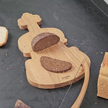 Įkelti vaizdo įrašą ir jį paleisti galerijos rodinyje, Rankų Darbo Duonos Peilis su Dantyta Geležte, Praktiška Dovana Kasdieniam Naudojimui
